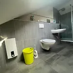 Mz Zimmervermietung Privat bolig *